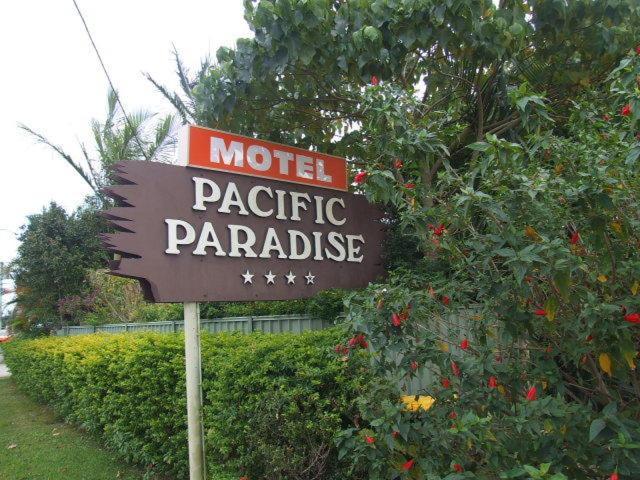 Pacific Paradise Airport Motel Exterior photo